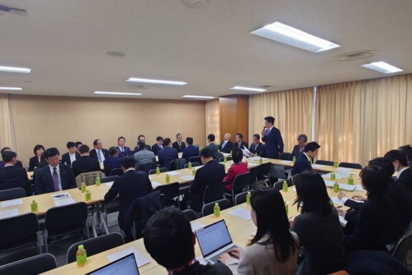 プロボクシングの発展を応援する国会議員の会