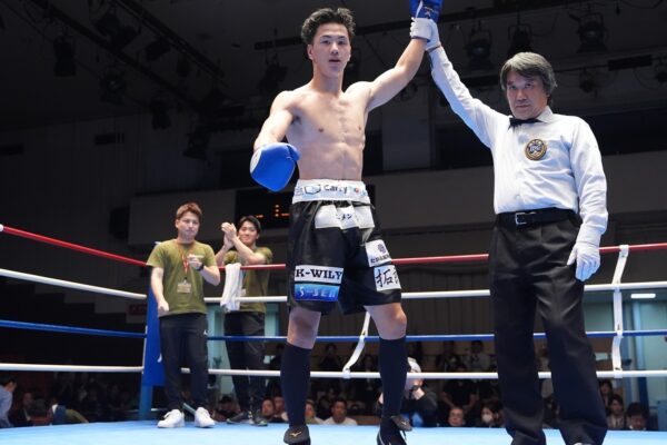 トレーナー松村
